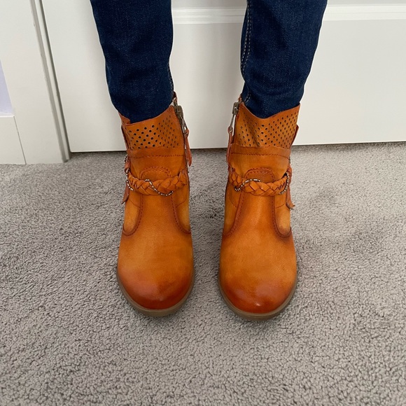 MJUS Boots orange size 37EU(6.5US) - Picture 4 of 14
